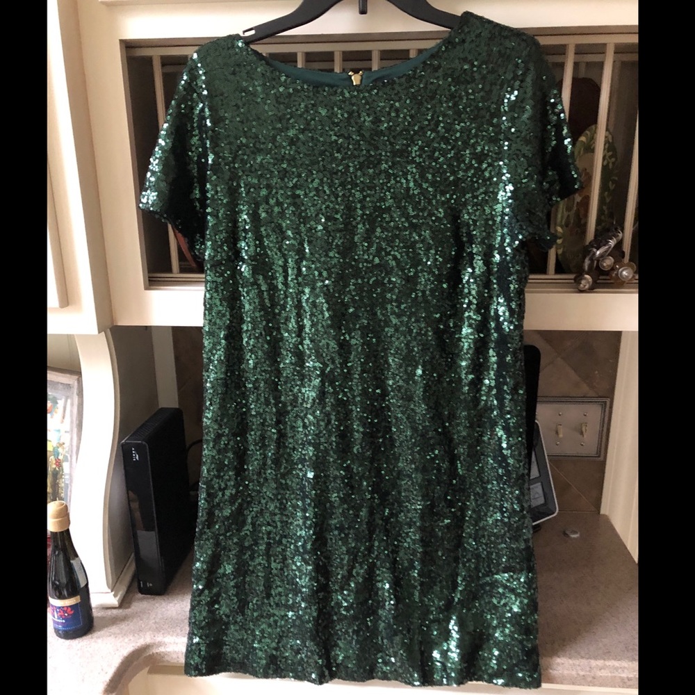 LULUS sequin deep green shift dress